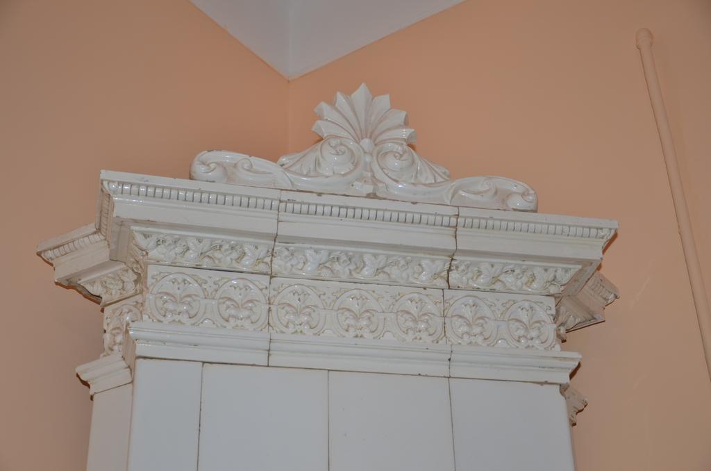 Apartment Viatores Лвив Екстериор снимка